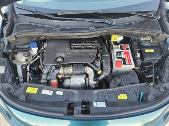 Peugeot 2008 1.6 eHDi 73kW ALLURE PACK - 6