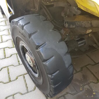 Vysokozdvižný vozík HYSTER - 6