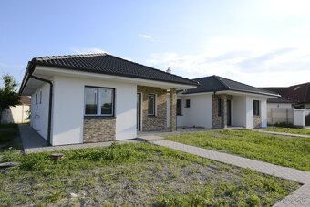 33Reality |Na predaj 3.izbový rodinný dvojdom v lukratívnej - 6