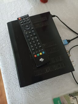 Televízor + set top box/ cryptobox 750HD - 6