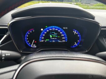 Toyota Corolla - 6