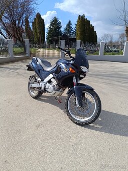 Apríla pegaso 650 rv 98 - 6