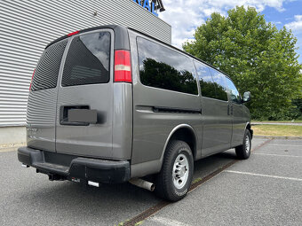 Chevrolet Express 6.0 V8, 1.majitel, 8 míst, 41 000 km - 6