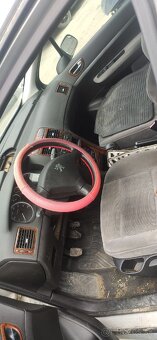 Rozpredám Peugeot 307 benzín - 6