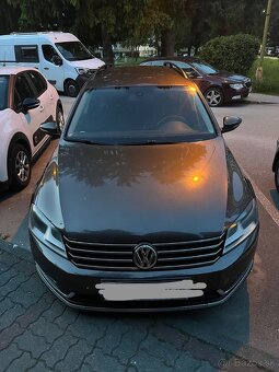 Volkswagen Passat - 6