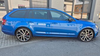 Skoda Octavia 3facelift RS 4x4 DSG rok 2020 - 6