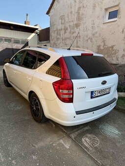 Kia Ceed - 6