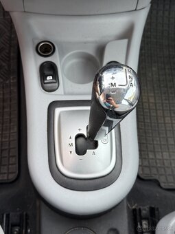 Predám Citroën C3 1.4i(65 kW) r.v. 2007– Automat, 206000km - 6