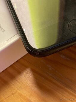 iPhone SE 2020 – 64GB, 100% zdravie batérie - 6