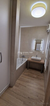 NA PRENÁJOM LUXUSNÝ 3 IZBOVÝ BYT SOHO NOVÉ ZÁMKY - 6