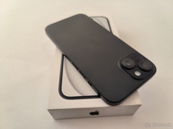 apple iphone 15 256gb Midnight / Batéria 85% - 6