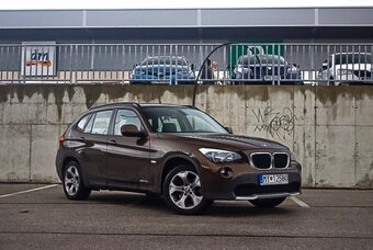 BMW X1 r.2010 , 110kw 4x4 - 6
