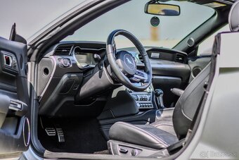 Bez KM LimitPrenajom Ford Mustang 5.0 GT USA - 6