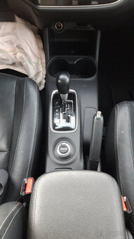 Mitsubishi Outlander - 6
