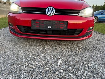 Volkskwagen Golf 1,6TDI. Xenón. - 6