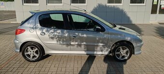 Predám Peugeot 206 benzin - 6
