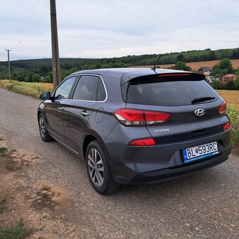 Hyundai i30. 1.6crdi 100kw - 6