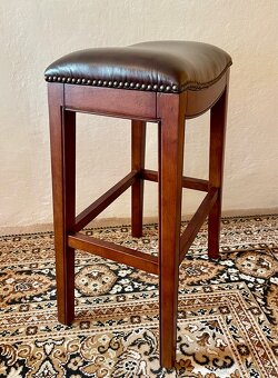 Stolička CHESTERFIELD pravá koža / masív buk - 6