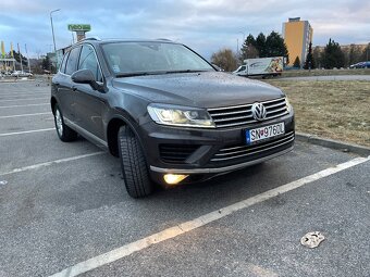 VW Touareg 3,0 TDI 4x4 - 6