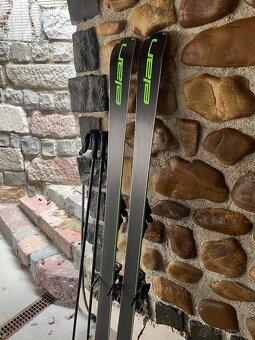 Predám lyže aj s lyžiarkami - 6