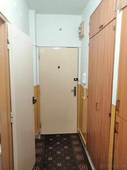 2 - izbový byt Dolné lúky Brezová pod Bradlom - 6
