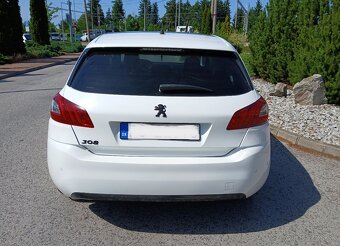 Peugeot 308 GT 1.2 e-THP 130k Business 6M - 6