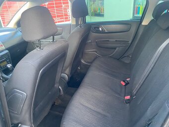 Predám Citroën C4 1.6i (80kw) r.v2010 STK:do2027 Kup SR - 6