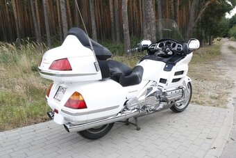 Honda GL1800 - 6