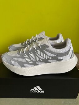 Bezecke tenisky Adidas Aruku - reflexne - 6