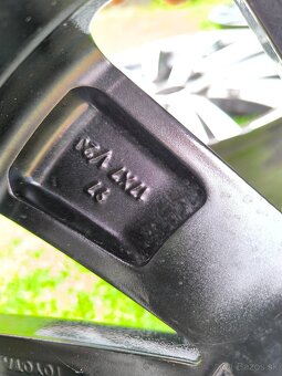 Hliníkové disky Toyota Corrola 7x17 5x114.3 - 6