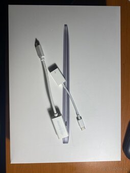 MacBook Air 13" Apple M1 - 6
