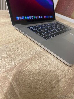 MacBook Pro 15inch 2014 / 16/256GB Silver TOP stav - 6
