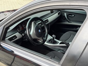 BMW E91 318d r.v. 2006 - 6