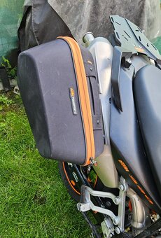 KTM 990 Supermoto T r 2009 - 6