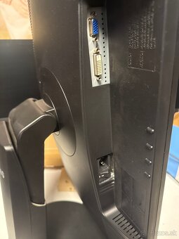 Samsung SyncMaster 2443 - 6