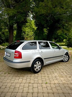 Škoda Octavia 2 Combi 2.0TDI - 6