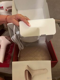 Philips Lumea 9900 - epilator pre muzov aj zeny - 6