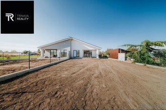 MOŽNOSŤ VIDIEŤ  - Novostavba 4-izbového RD obec Červeník, ok - 6