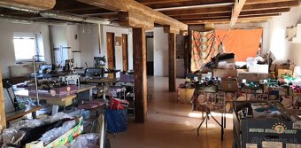 Budova na rôzne účely v Cinobani - 6