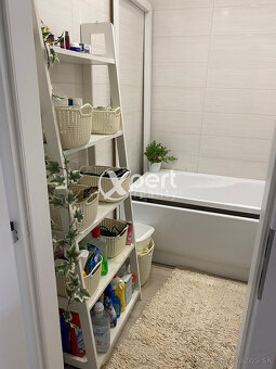 3 izbový byt na 2.poschodí s výťahom - 6