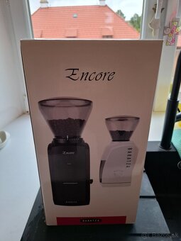 Mlynček na kávu Baratza Encore - 6