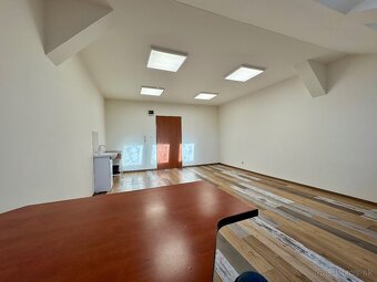 Priestor s umývadlom - 26 m2 - Moyzesova, Košice - 6
