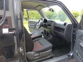 Suzuki Jimny 1.3 - 6