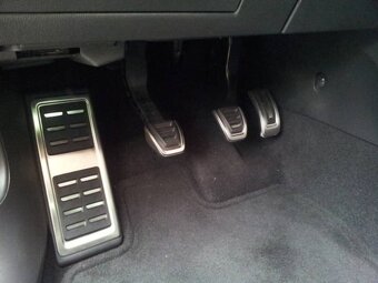 Nerezove sportove pedale naslapy MANUAL / DSG - 6