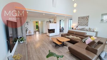 Jedinečné rodinné sídlo v Žiline v prímestskej časti - 6