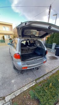 Predám Hyundai Santa fe.2.4.107kw . - 6