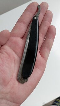 Stará britva na holenie... - 6