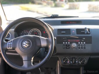 Suzuki Swift 1.3 2010 benzín - 6
