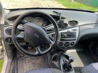 Ford focus combi 1.6 benzin - 6