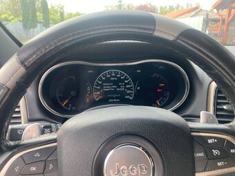 Grand CHerokee - 6